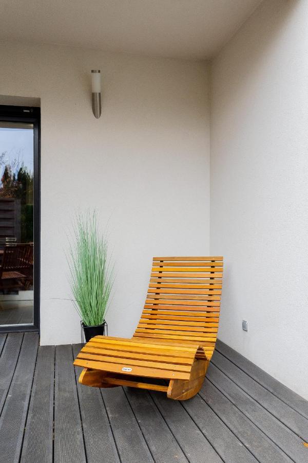 La G - De Standing Apartment *