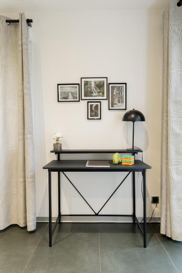 La G - De Standing Apartment *